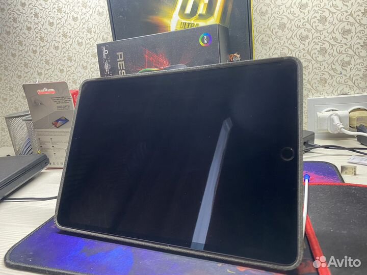 iPad Air 3 64GB WiFi-Cellular