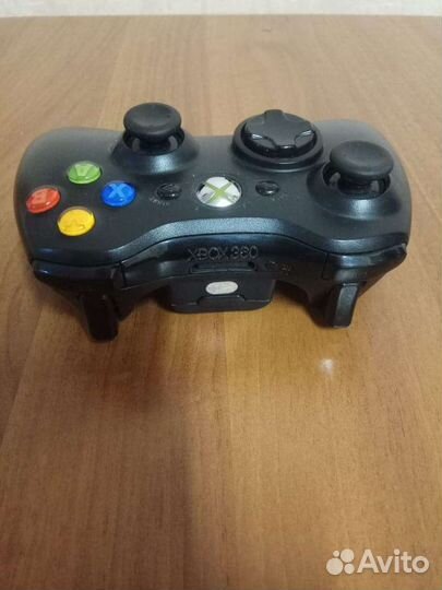 Kinect, геймпад и акссесуары Xbox 360