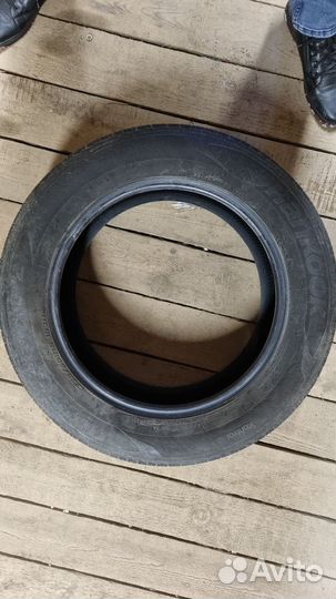 Hankook Dynapro HP2 RA33 235/60 R18 103H