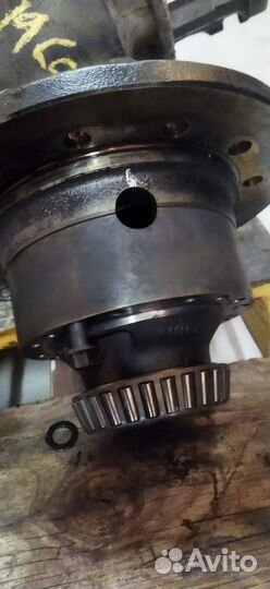 Редуктор в разборе средний Meritor RD20-145