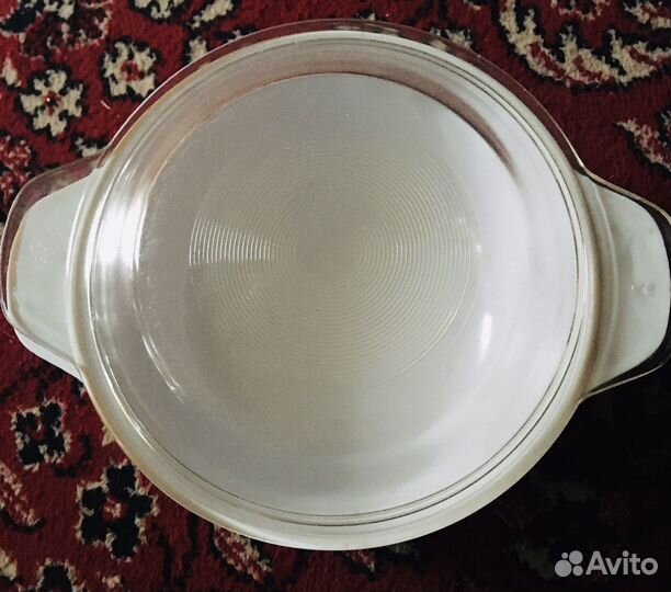 Кастрюля из закаленного стекла