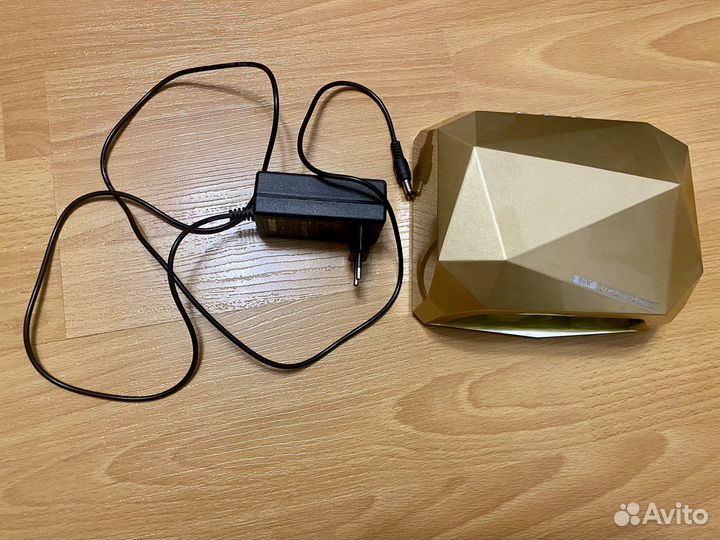 Лампа для маникюра