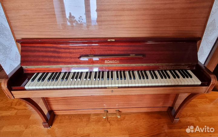 Пианино Ronisch
