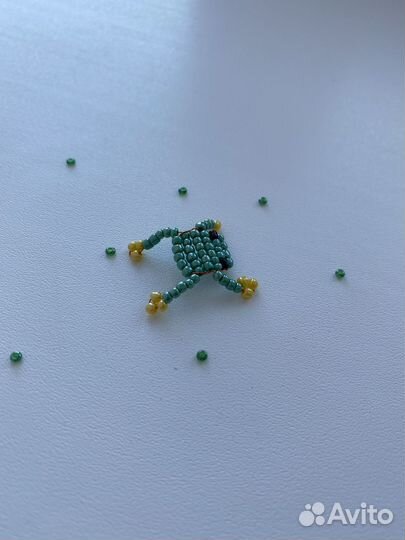 Лягушка из бисера