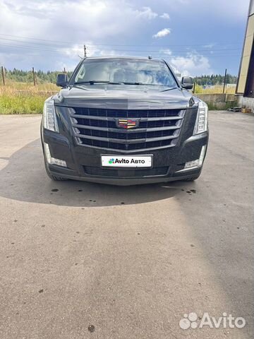 Cadillac Escalade 6.2 AT, 2016, 190 000 км с пробегом, цена 4550000 руб.