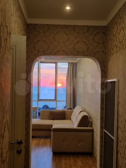 2-к. квартира, 57 м², 11/18 эт.