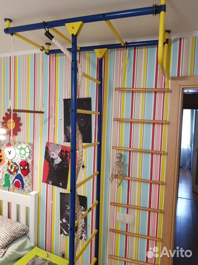 Продается шведская стенка