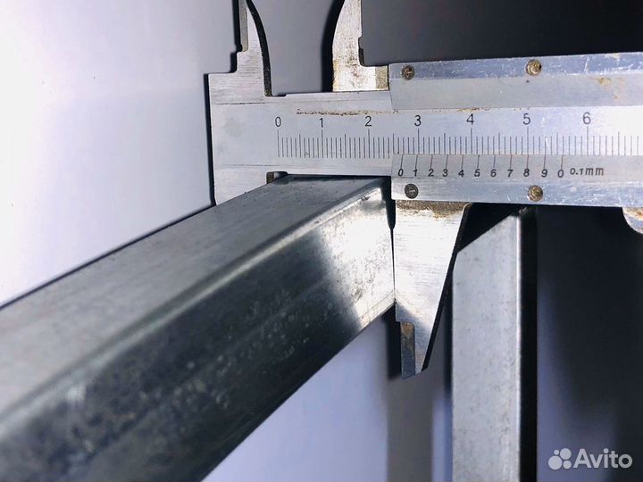 Теплицы из поликарбоната цинк из проф 25х25