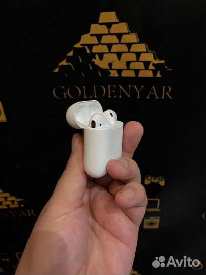 Apple AirPods 2