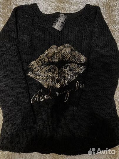 Свитер кофта