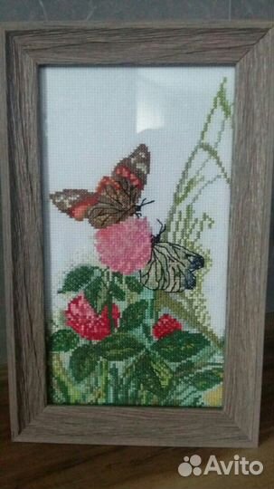 Интерьерная картина вышивка