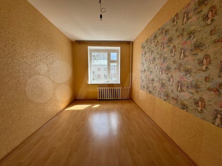 3-к. квартира, 80 м², 5/8 эт.