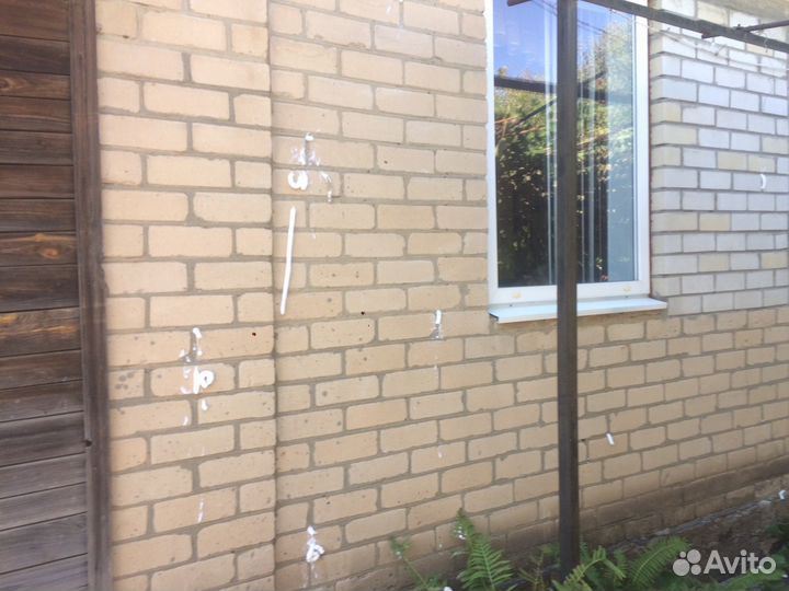 Утепление пенаизолом домов, коттеджей, любых строе