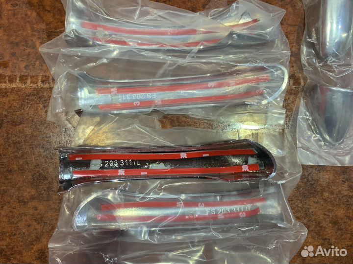 Накладки на ручки дверей хром mercedes W211