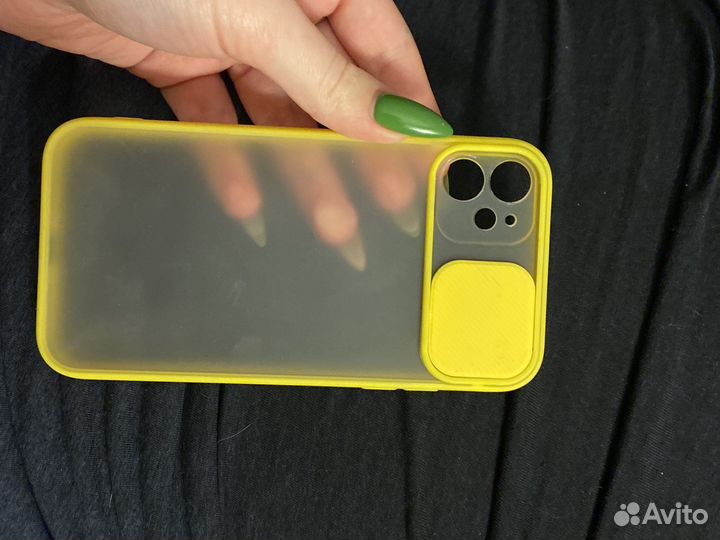 Чехол на iPhone 11