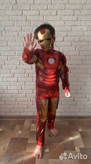 Костюм железного человека с мышцами