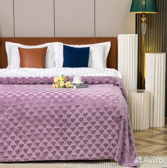 Плед 150х200 на кровать / Пушистый плед