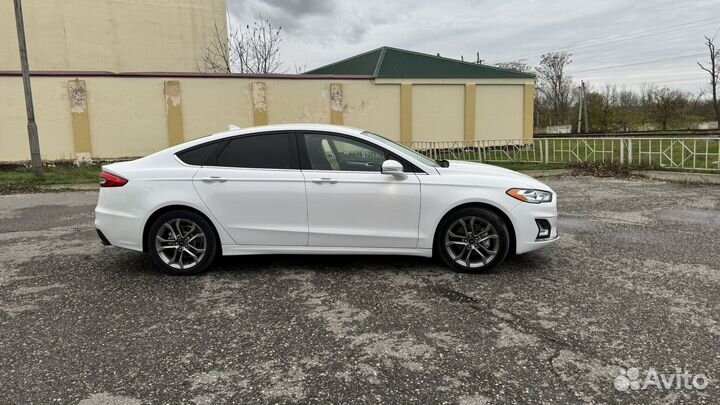 Ford Fusion (North America) 1.5 AT, 2020, 120 000 км