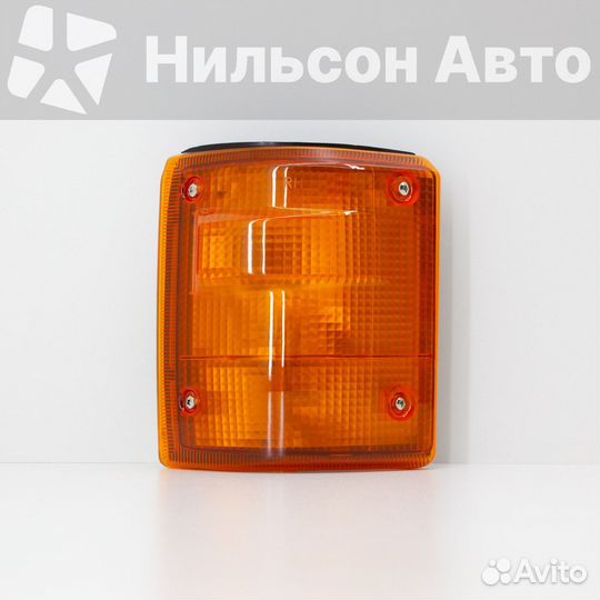 Габарит mazda titan 1989-1991 г желтый, правый, oo
