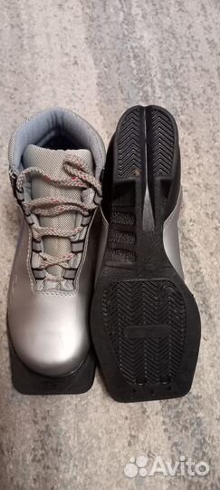 Лыжные ботинки нордик 35