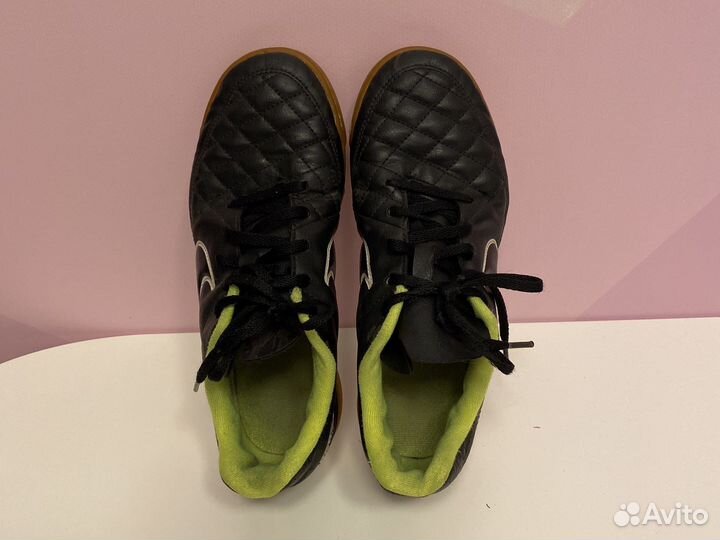 Футзалки nike