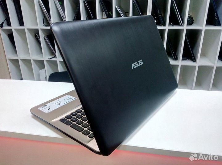 Склад бу ноутбуков от офисного до геймерских 100шт