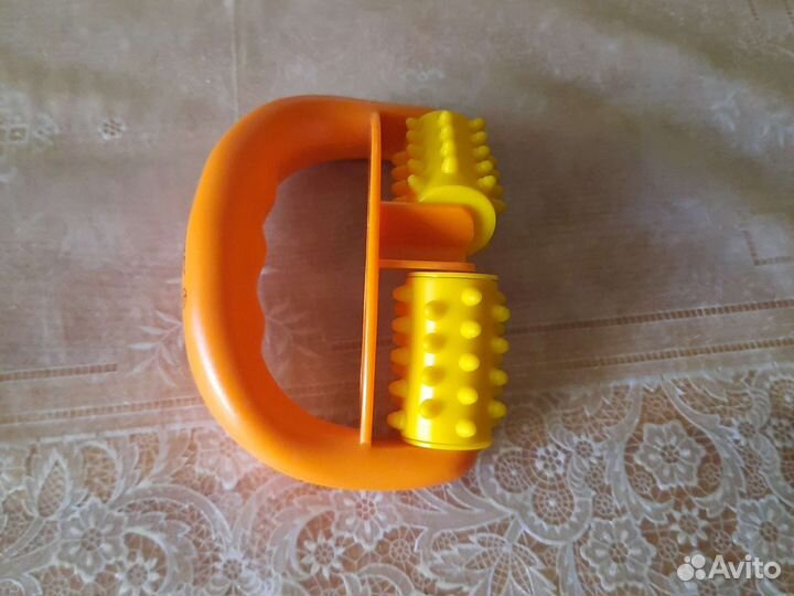 Массажер для тела ручной