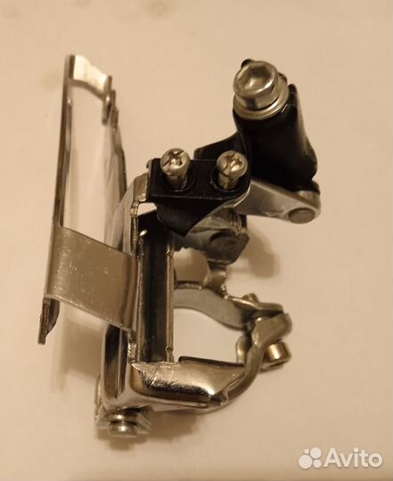 Переключатель передний для шоссейного велосипеда