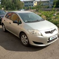 Toyota Auris 1.4 MT, 2009, 191 000 км, с пробегом, цена 700 000 руб.