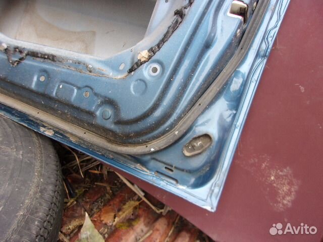 Мазда 626 GC 86г., дверь передняя правая