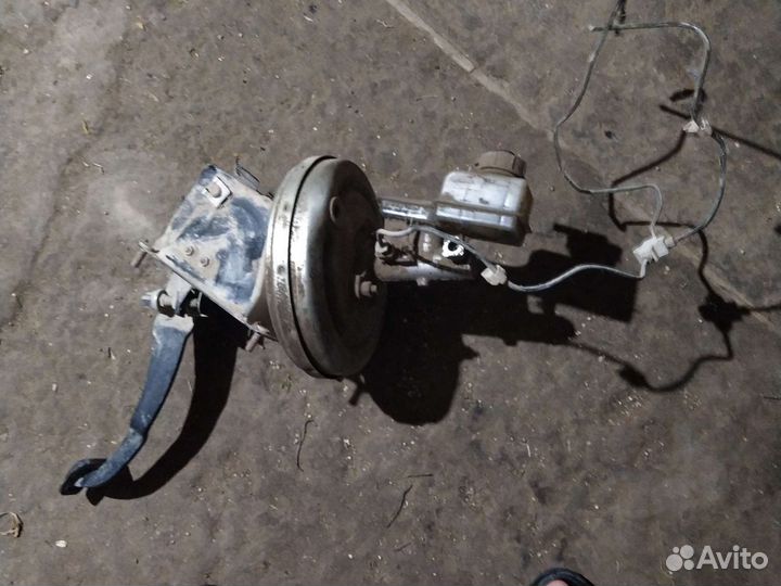 Тормозной вакум на приору 2