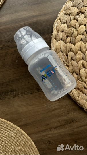 Бутылочки для кормления avent anti-colic