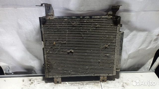 Радиатор кондиционера Дайхатцу YRV