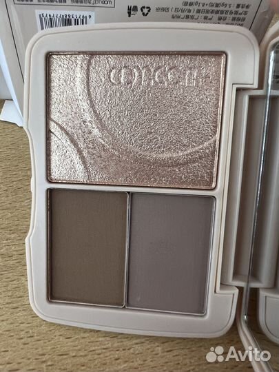 Палетка для контуринга лица 3 в 1 wodwod