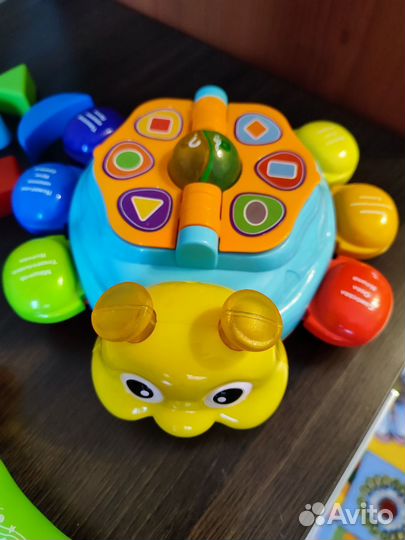 Развивающие игрушки для малышей пакетом