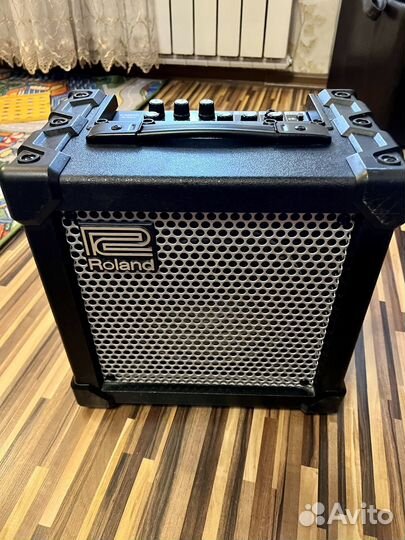 Гитарный комбоусилитель Roland cube 15XL