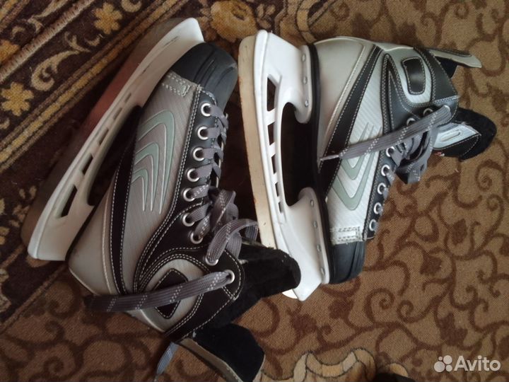 Коньки мужские 42 размер