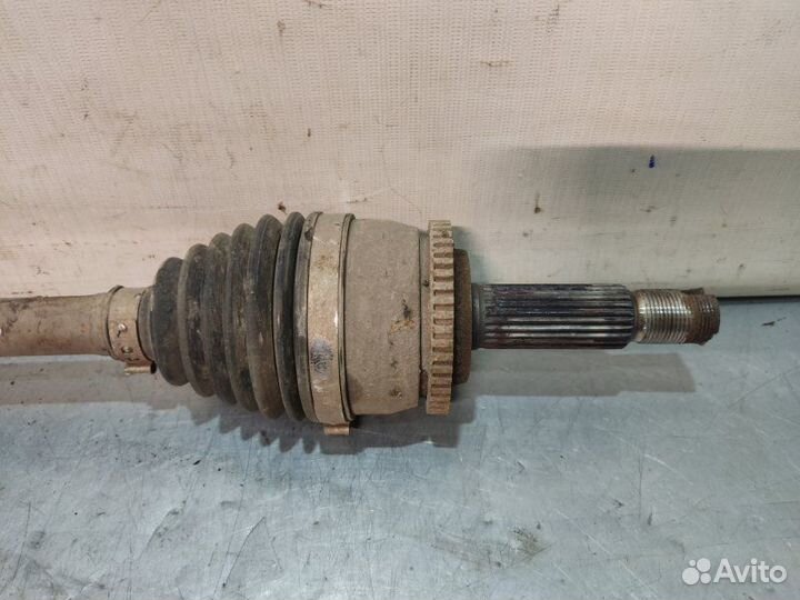 Привод, полуось передний левый Hyundai Solaris