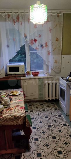 4-к. квартира, 82,3 м², 1/5 эт.