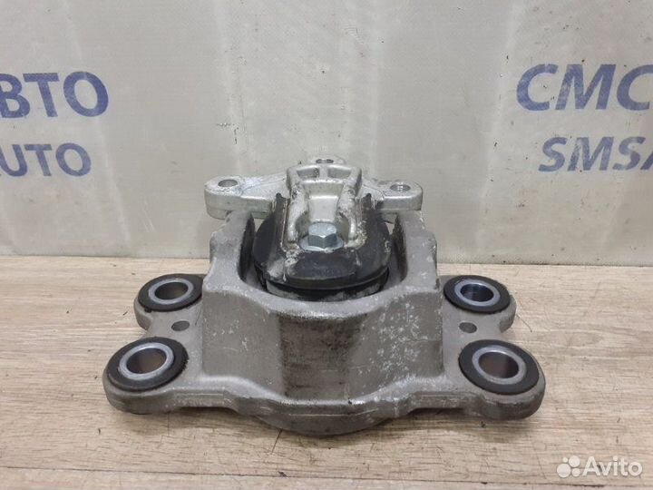 Опора двс левая Volvo Xc60 хс60 2.0T 2014-2017