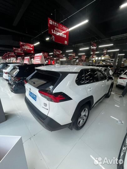 Toyota RAV4 2.0 CVT, 2020, 68 000 км