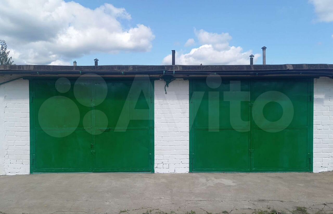 Гараж, > 30 м²