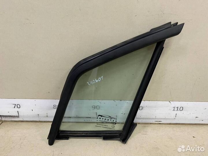 Стекло двери передней правой форточка Chevrolet Sp