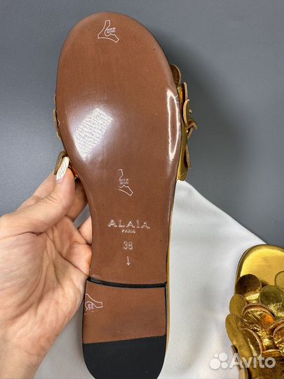 Шлепки женские alaia