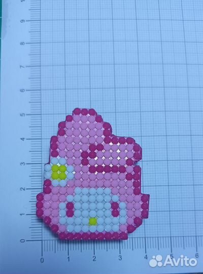 Значки из алмазной мазаики