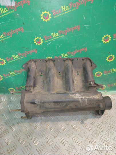 Впускной коллектор Mercedes-Benz Vito W638 2.0