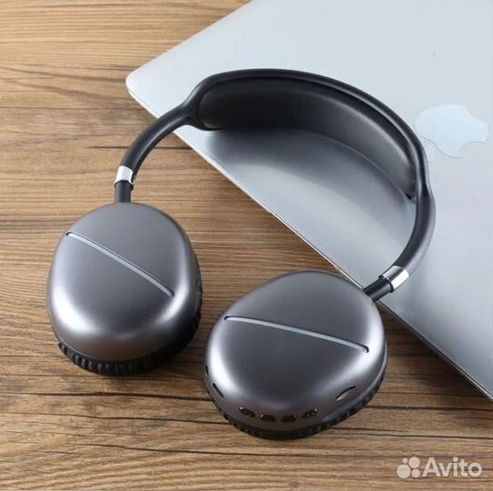 Наушники беспроводные с радио AKZ Max10 RGB