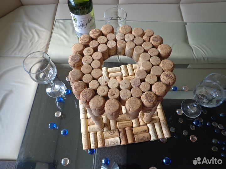 Эксклюзивная подставка ручной работы