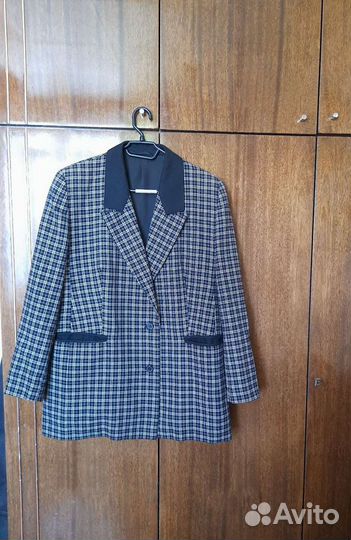 Пиджаки р.48-50