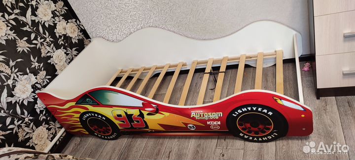 Кровать-машинка + матрац